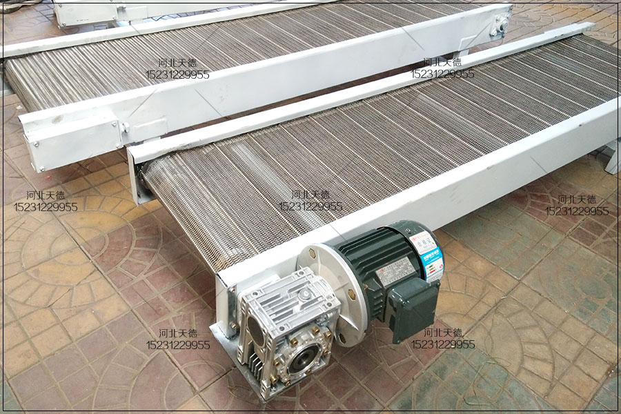 網(wǎng)帶輸送機(jī)