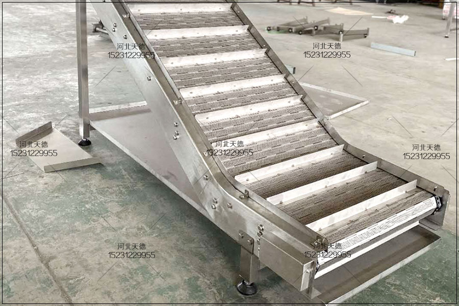 不銹鋼提升機(jī)